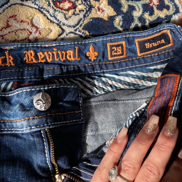 Rock & Revival size 28 mid rise bruna short - Picture 3 of 4